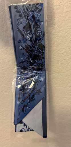 NEW BEAUTIFUL Scarf for purse & you can use as a hair accessory