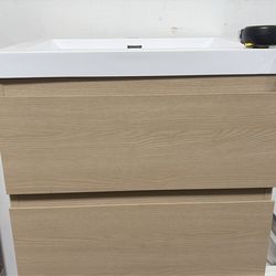 24” Floating Bathroom Vanity – Light Oak Finish – Open Box