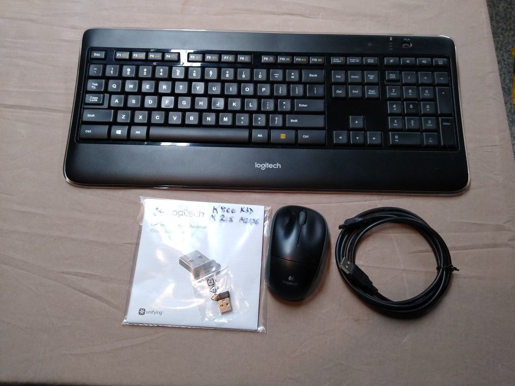 LOGITECH  WIRELESS ILLUMINATED KEYBOARD AND MOUSE W DONGLE AND CHARGER CABLE