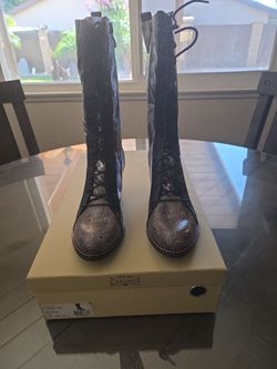 L'ARTISTE BLACK BOOTS