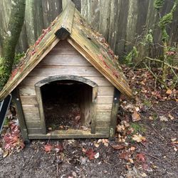 Free Dog House 