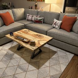 Couch - Sectional 