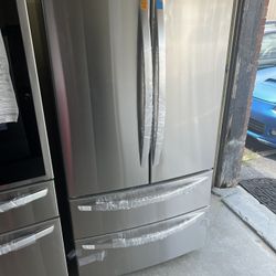 LG Refrigerator 