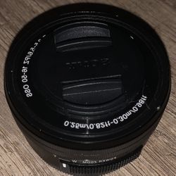 Sony E PZ 16-50mm F/3.5-5.6 OSS Lens