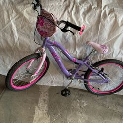 una bicicleta esta En Buenas condiciones 