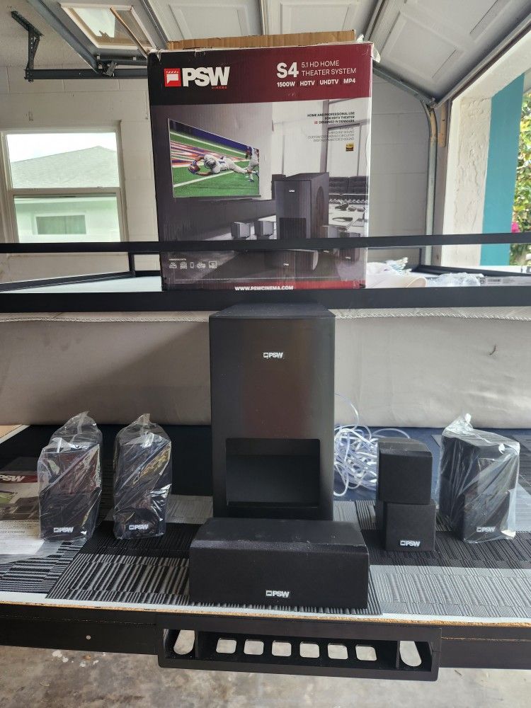 PSW S4 5.1 HD Home Theater System Like New!  (Originally $2,000)