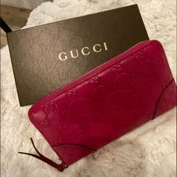 Gucci Wallet w/Box & Auth