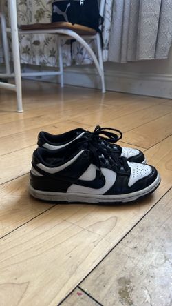Used nike panda dunks