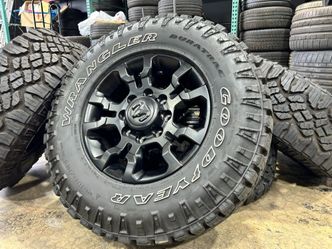 (5) 17" 2026 Dodge Ram 2500 3500 Power Wagon OEM Factory Black Wheels Tires 99%
