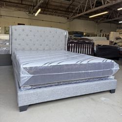 Queen Bed With Memory Foam Mattress 
