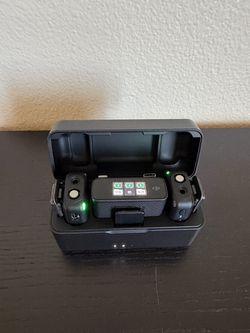 DJI Mic (1st Gen) Wireless Microphone Kit - 2 TX, 1 RX, Charging Case