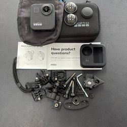 GoPro Camera And Kit With Box 