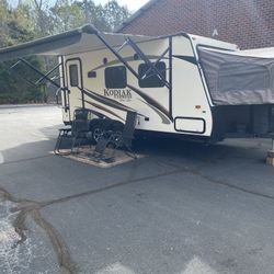 Kodiak 186E Hybrid Camper 2016