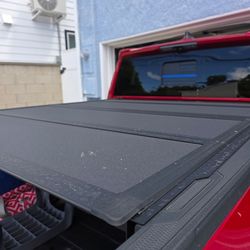 truck bed cover Bakflip mx4