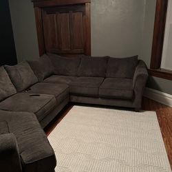 Comfy 3 Piece Sectional Couch