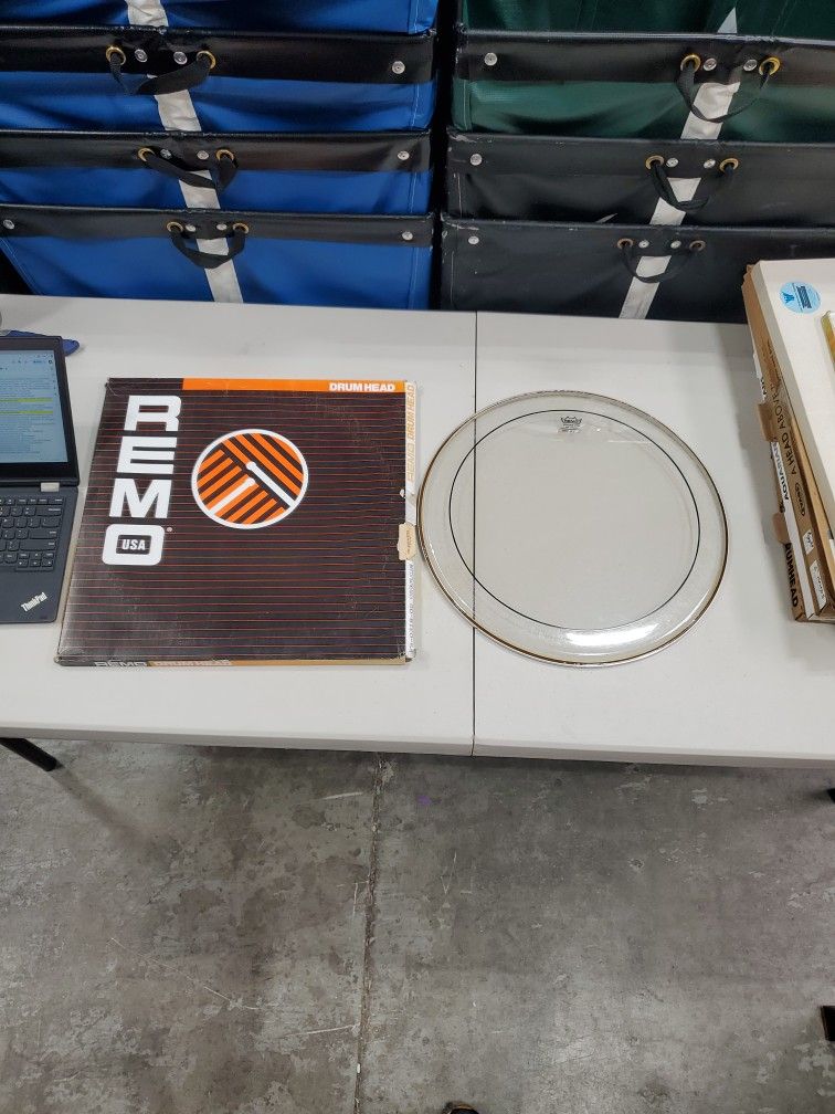 Remo 18" Pinstripe Drum Head