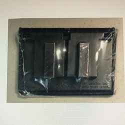 Weather-Safe Outdoor Duplex Outlet Cover - Horizontal