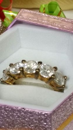 Gold plated r8ng. Size 7.5