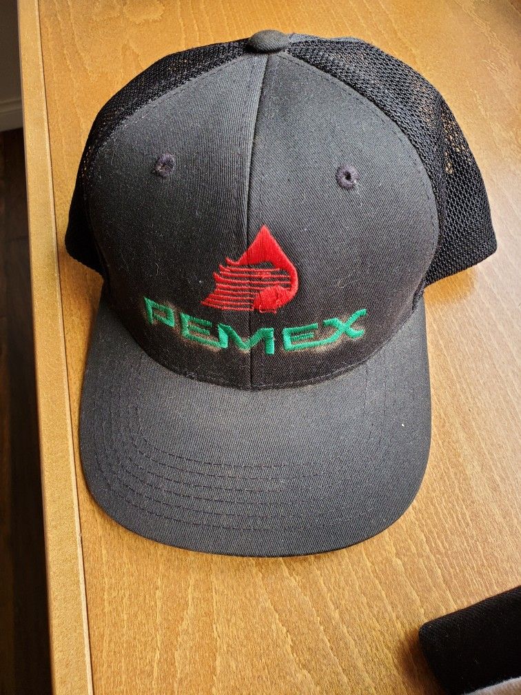 Pemex Hat