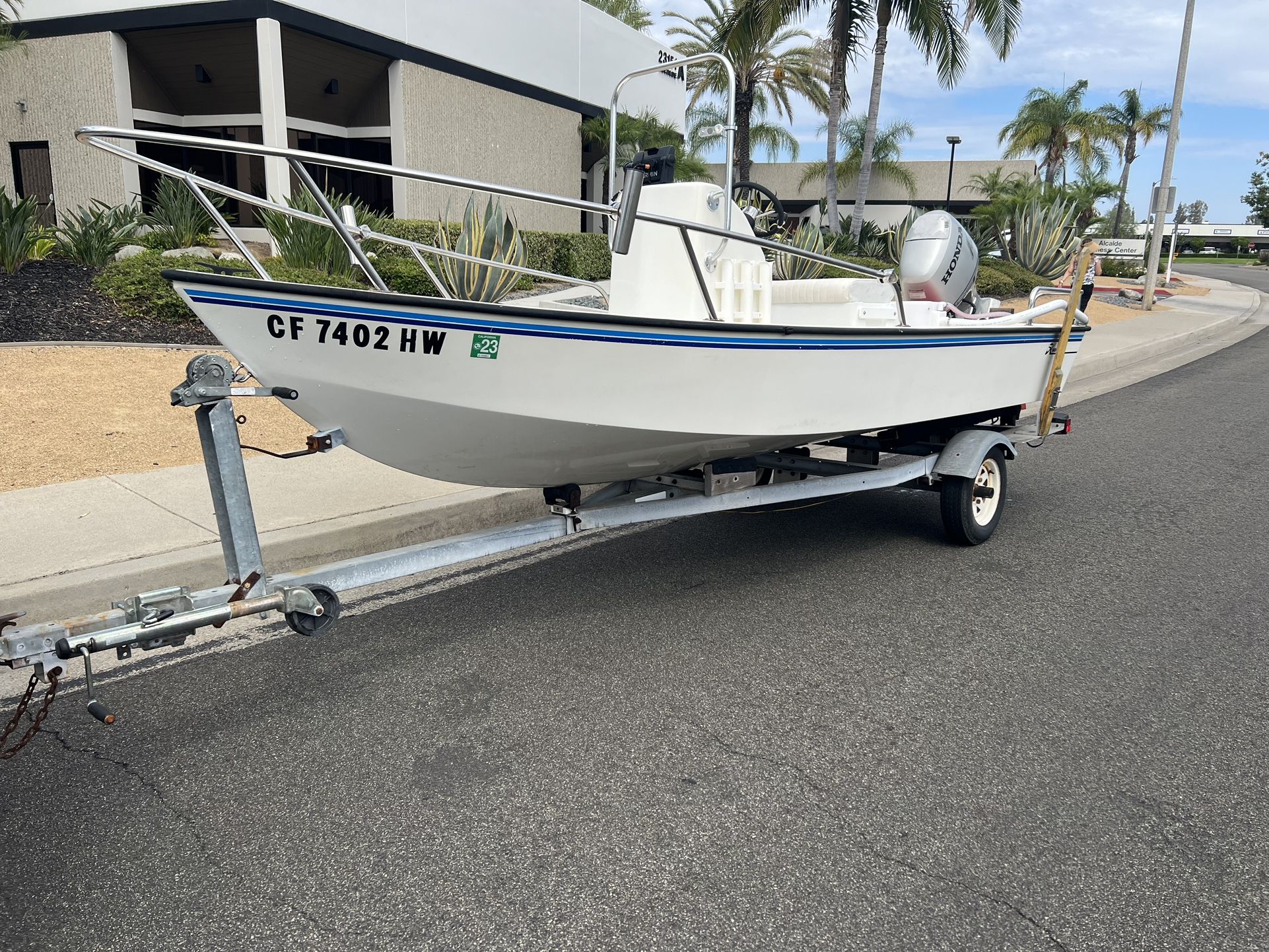 1985 Hobie Power Skiff