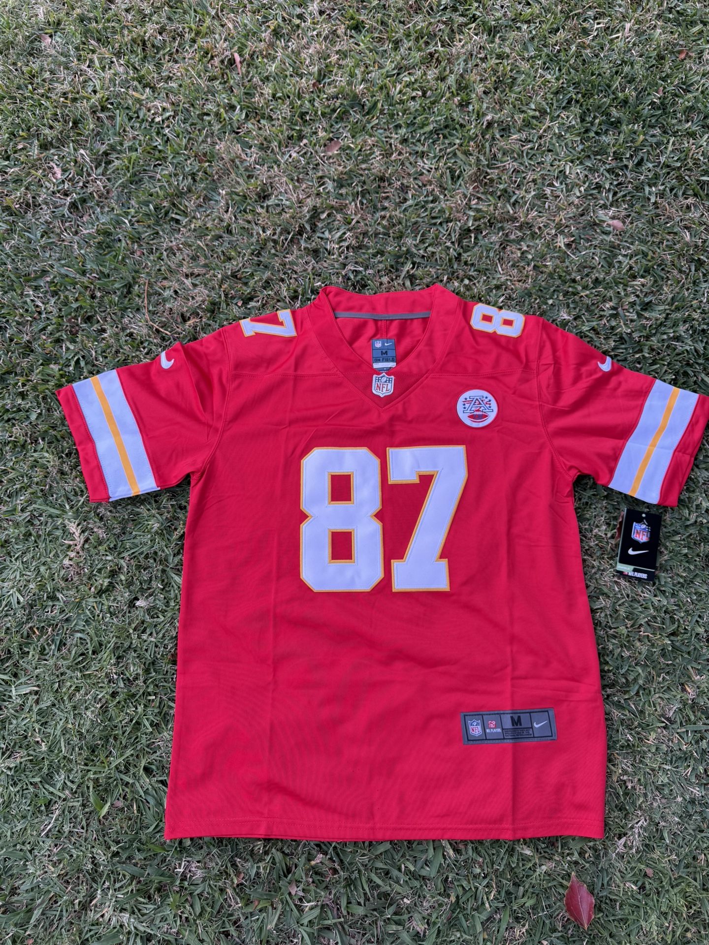 Brand new Travis Kelce Kansas City Chiefs Jersey size medium and large