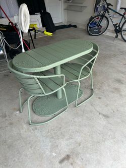 Bristo table