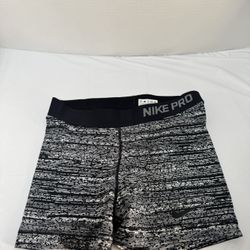 Nike Black & White Patterned Women's Bike Shorts