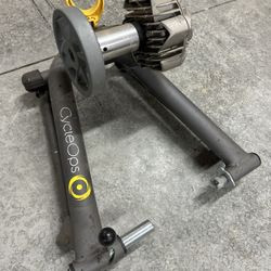 CycleOps Bike Trainer