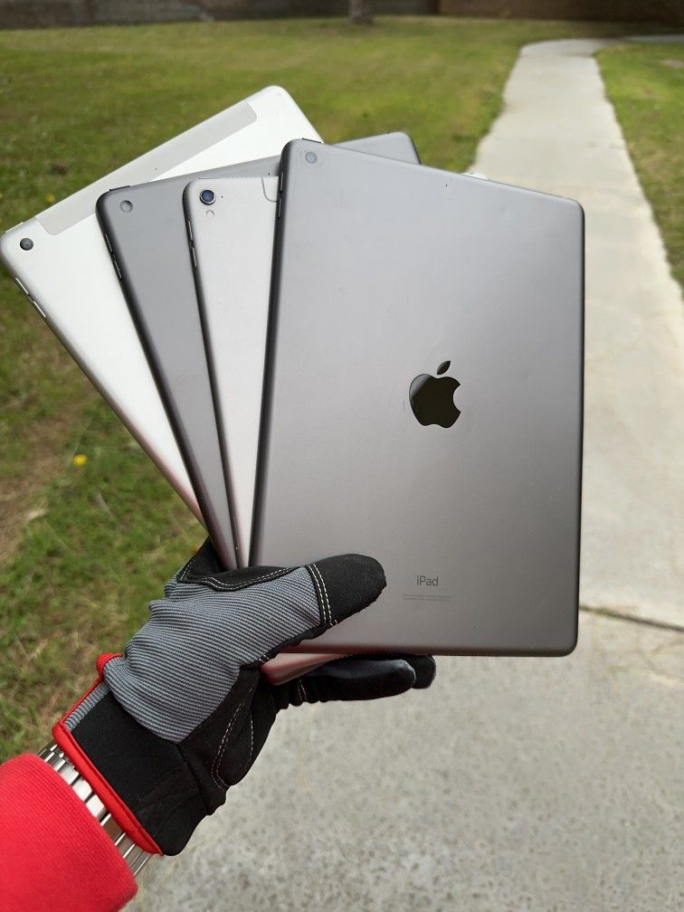 iPads 5 / 6 / 8 / Pro