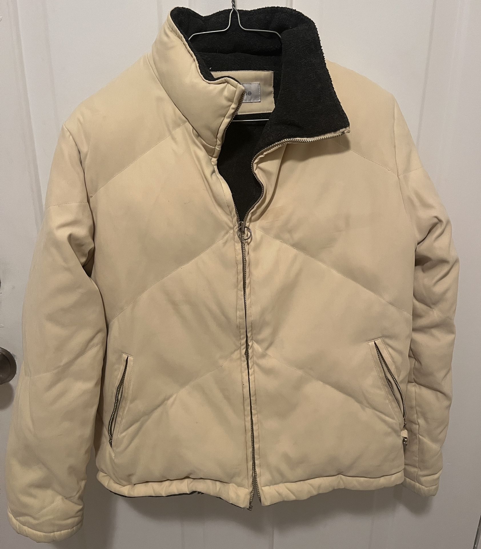 Yellow down jacket! Liz Claiborne. Size Small
