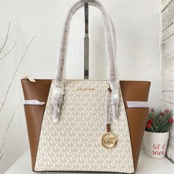 Michael Kors Charlotte Tote shoulder