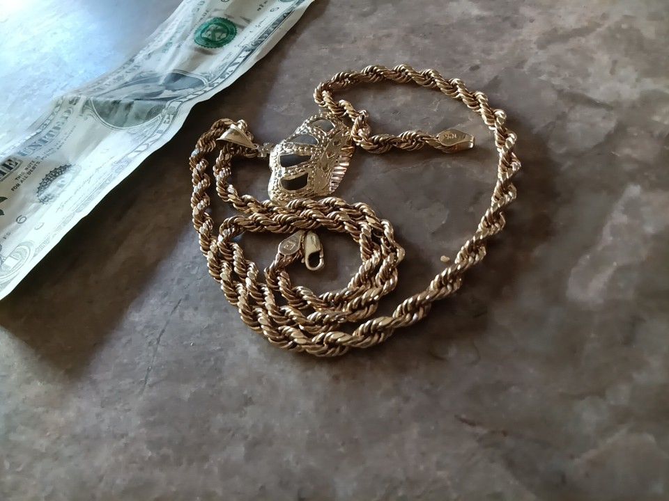 10k Gold Chain With Gold Pendent