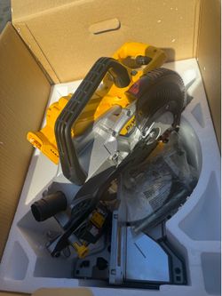 20-Volt MAX XR Cordless 10 in. Dual Bevel Fixed Miter Saw (Tool Only)  like new $299 firm