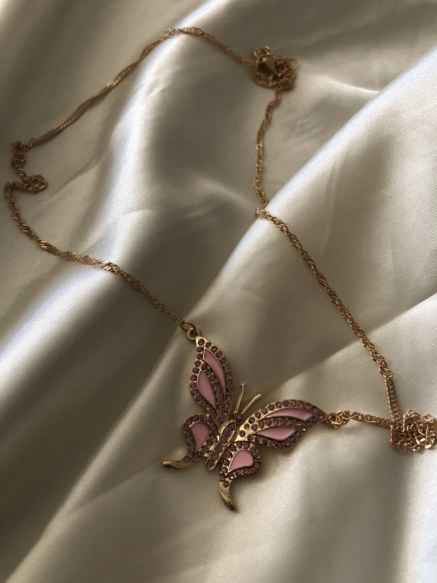 Pink Butterfly 🦋 Necklace