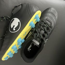 Size 3 Kids Soccer Cleats New