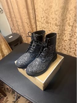 Michael Kors Women’s boots