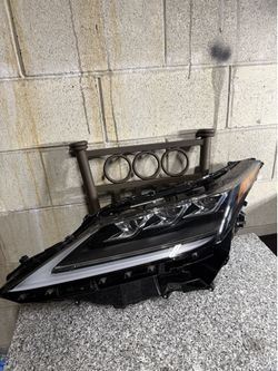Lexus RX350 RX450h OEM 2020-2022 Left Driver Side Headlight