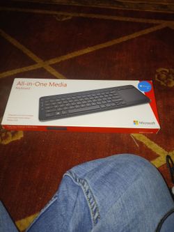 All in one keyboard also has integrate to the multi-touch trackpad