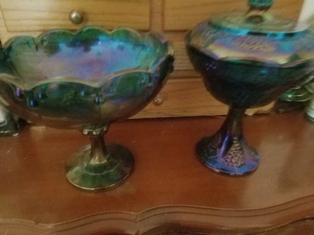 Beautiful large antique carnival glass