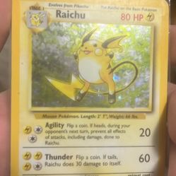 Raichu Pokémon Card