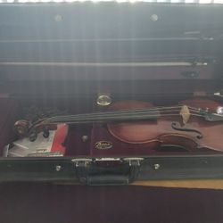 Antique Konigl Academy Violin
