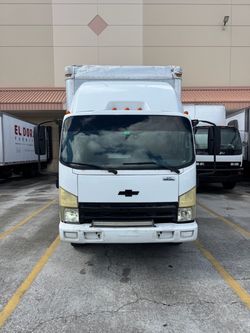 2008 nqr Isuzu