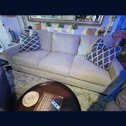 couch for sale