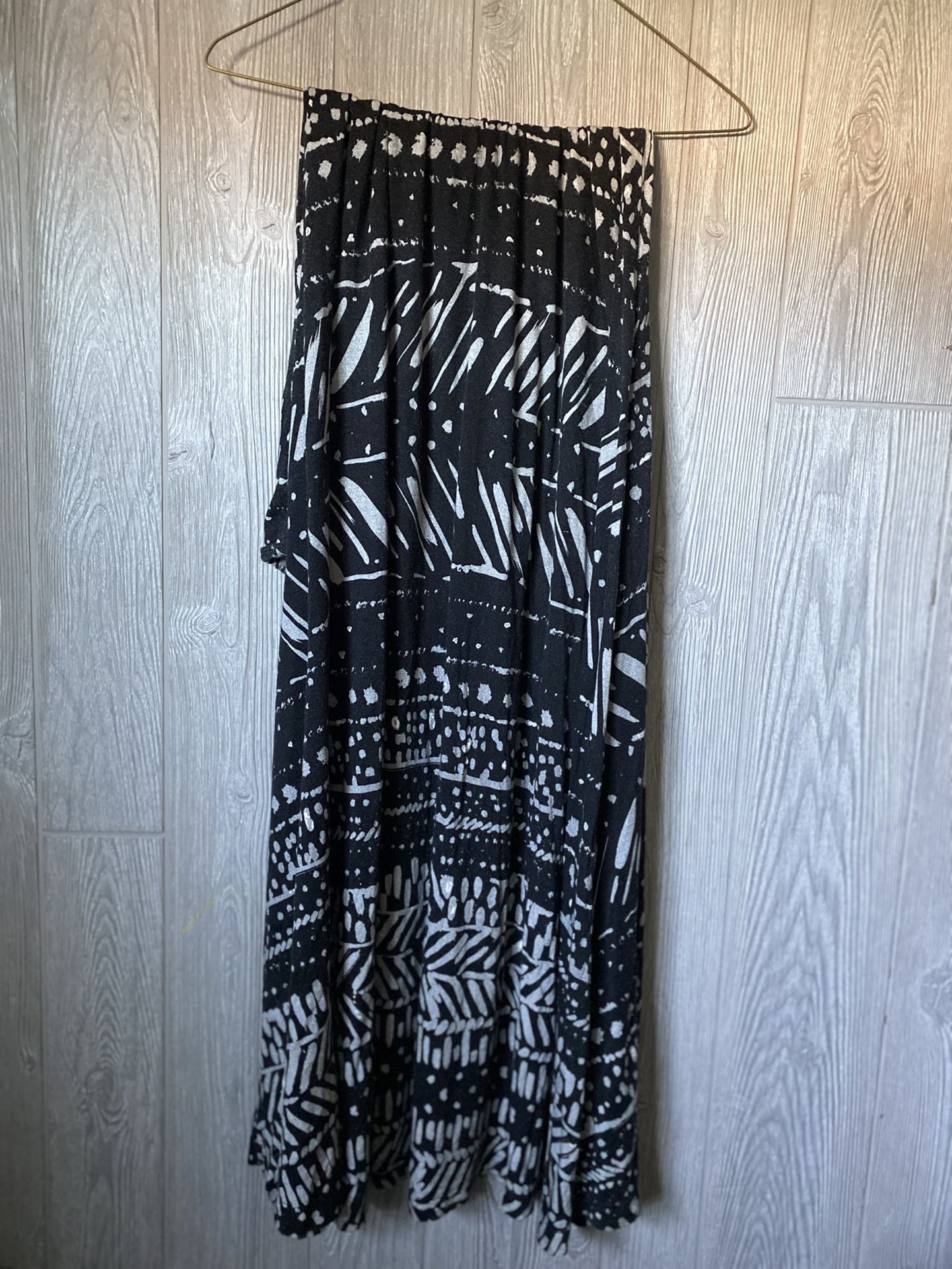 Versatile Flowy Dress/skirt 