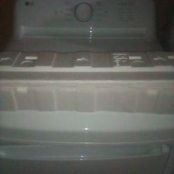 NEW LG DLE6100W Electric Dryer $500 Obo