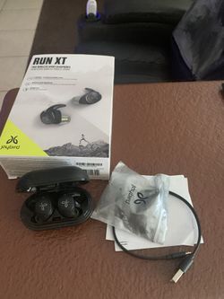 Jay birds Bluetooth wireless headphones just got new Bose