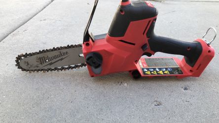 Milwaukee Hatch Saw 8” Fuel