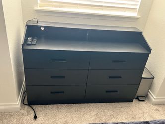 NEW LED dresser