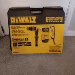 DeWALT D25481K SDS MAX COMBINATION HAMMER KIT