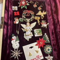 Vintage Christmas Jewelry